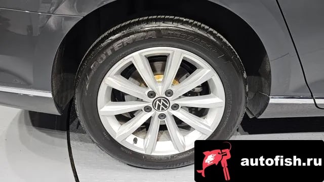 Volkswagen Passat Passat GT (B8) 2021 года - вид 5