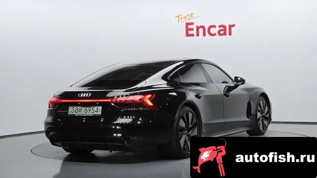 Audi e-tron GT e-Tron GT 2021 года - вид 2