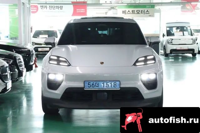 Porsche Macan Makan EV 2025 года - вид 2