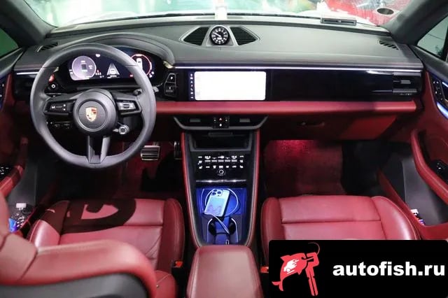 Porsche Macan Makan EV 2025 года - вид 6