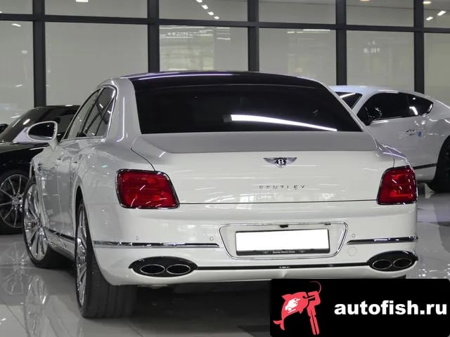 Bentley Flying Spur Flying Spur 3rd Generation 2021 года - вид 3