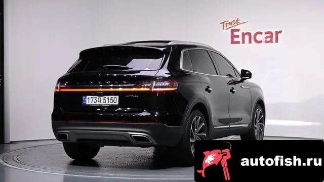 Lincoln Nautilus Nautilus First generation 2020 года - вид 2
