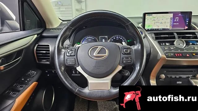 Lexus NX NX300h 2019 года - похожие автомобили