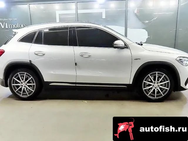 Mercedes-Benz GLA-Class GLA - Class H247 2021 года - вид 3