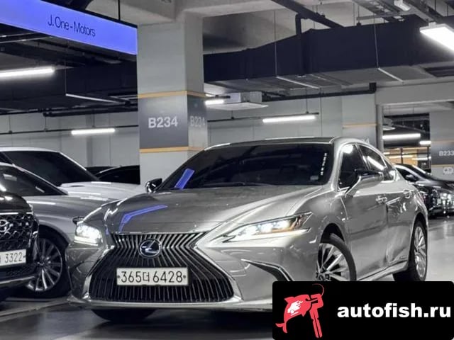 Lexus ES ES300h 7th generation 2021 года - похожие автомобили