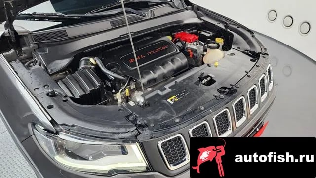 Jeep Compass Compass 2nd Generation 2019 года - вид 6
