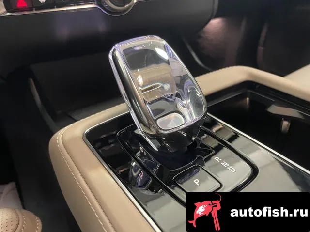 Volvo XC90 XC90 second Generation 2025 года - похожие автомобили