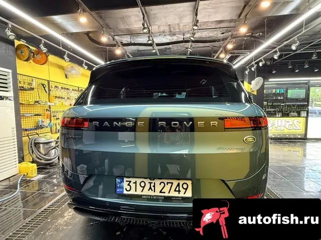 Land Rover Range Rover Sport Range Rover Sport 3rd Generation 2023 года - похожие автомобили