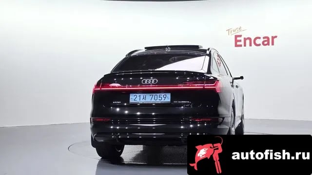 Audi e-tron e-Tron 2021 года - вид 4