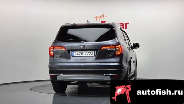 Honda Pilot Pilot 3rd generation 2019 года - вид 4