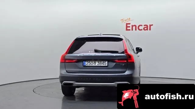Volvo V90 V90 Cross-Country 2019 года - вид 4