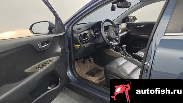 Kia Stonic Stony 2018 года - похожие автомобили