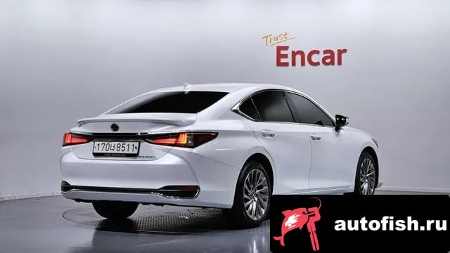 Lexus ES ES300h 7th generation 2023 года - вид 2