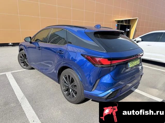 Lexus RX RX500h 5th generation 2023 года - вид 4