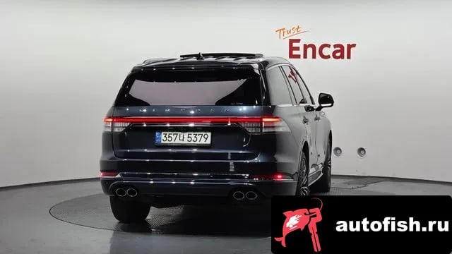 Lincoln Aviator Aviator 2nd generation 2022 года - вид 4