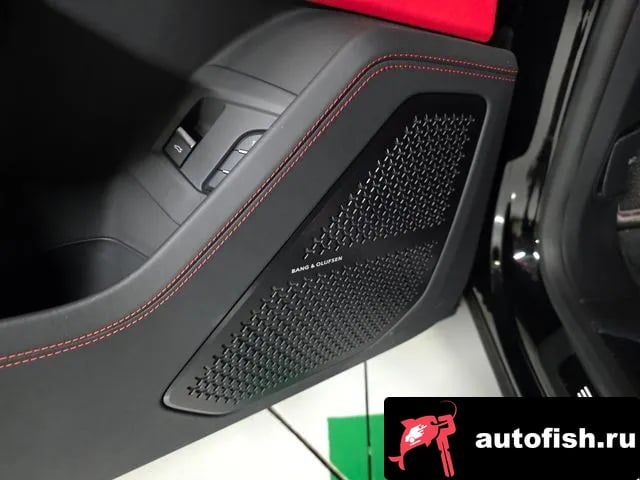 Lamborghini Urus Urus 2024 года - похожие автомобили