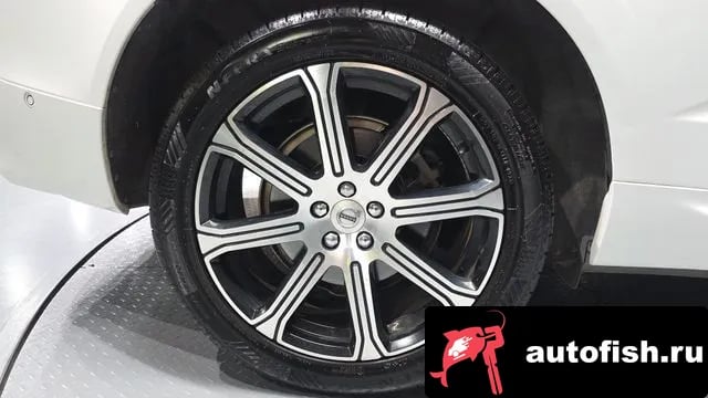 Volvo XC60 XC60 second Generation 2019 года - вид 5