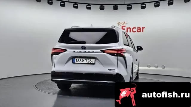 Toyota Sienna Siena 4th Generation 2022 года - вид 4