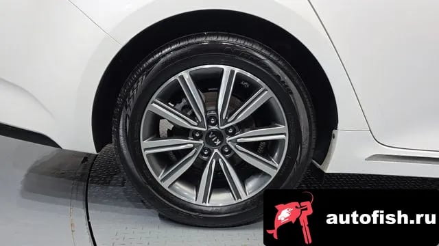 Kia K5 The New K5 2nd generation 2019 года - похожие автомобили