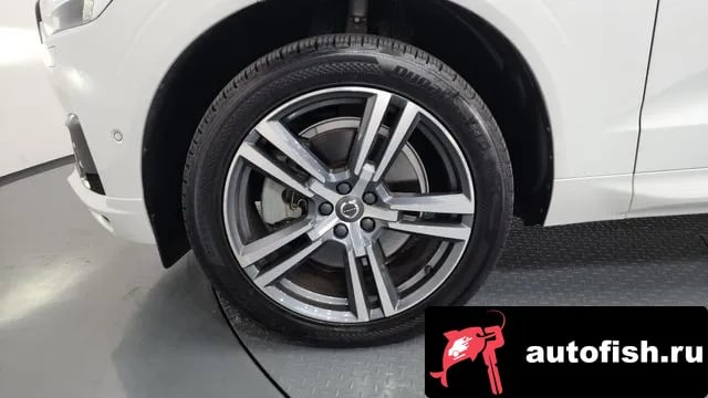 Volvo XC60 XC60 second Generation 2020 года - вид 5