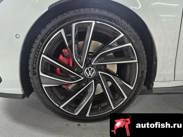 Volkswagen Golf Golf 8th Generation 2024 года - вид 4