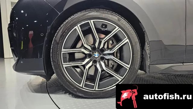BMW 7-Series 7 Series (G70) 2024 года - вид 4