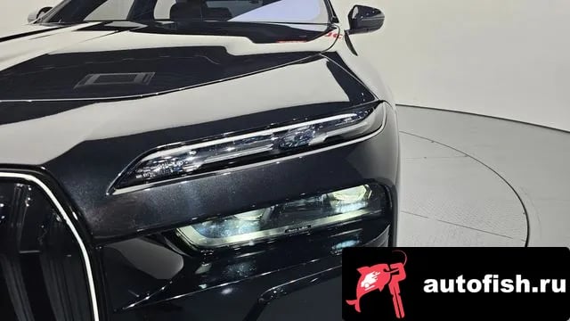 BMW 7-Series 7 Series (G70) 2024 года - похожие автомобили