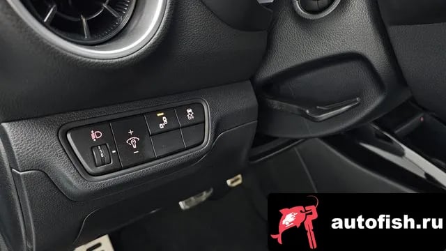 Kia K3 The New K3 2nd generation 2023 года - похожие автомобили