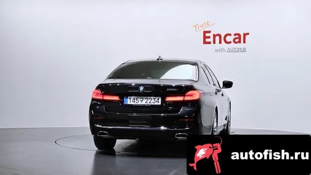 BMW 5-Series 5 Series (G30) 2022 года - вид 4