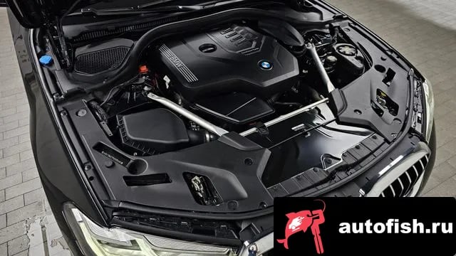 BMW 5-Series 5 Series (G30) 2022 года - вид 6