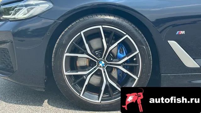 BMW 5-Series 5 Series (G30) 2022 года - вид 5