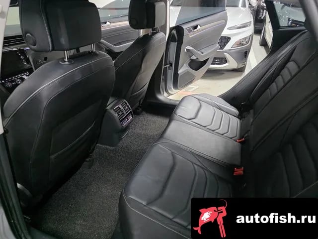 Volkswagen Arteon Atheon 2020 года - вид 6