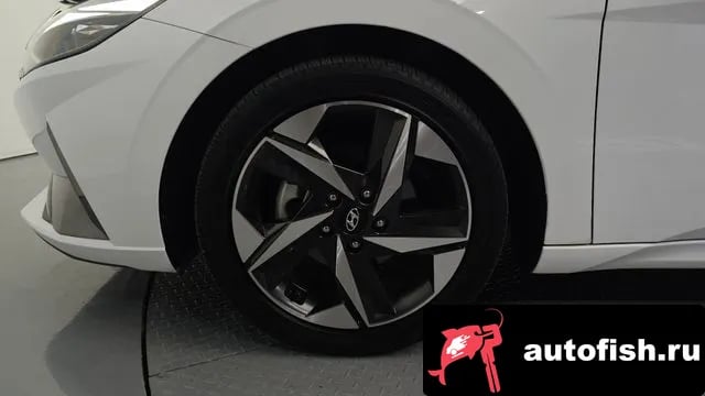 Hyundai AVANTE Avante (CN7) 2020 года - вид 5