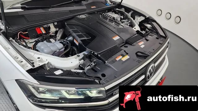 Volkswagen Touareg Tuareg 3rd generation 2025 года - вид 6