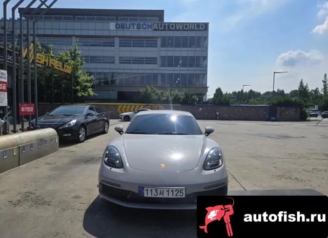Porsche 718 718 Cayman 2019 года - автомобиль из Южной Кореи
