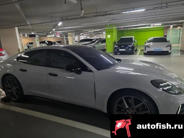 Porsche Panamera Panamera (976) 2025 года - вид 2