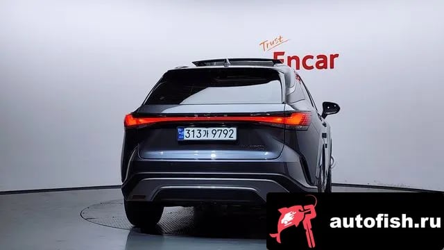 Lexus RX RX350h 5th generation 2024 года - вид 4