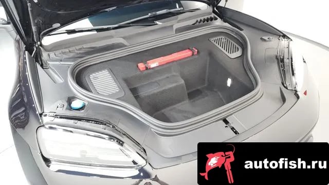 Porsche Macan Makan EV 2025 года - вид 6