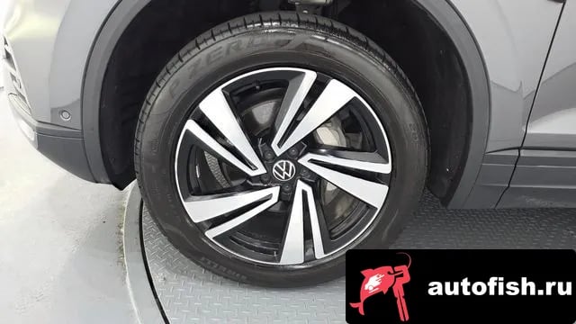 Volkswagen Touareg Tuareg 3rd generation 2023 года - вид 5