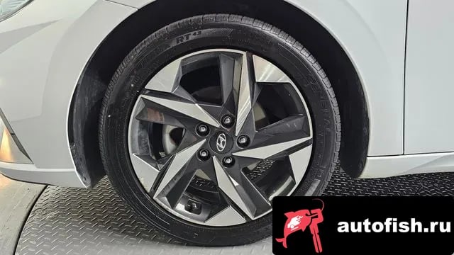 Hyundai AVANTE Avante (CN7) 2020 года - вид 5