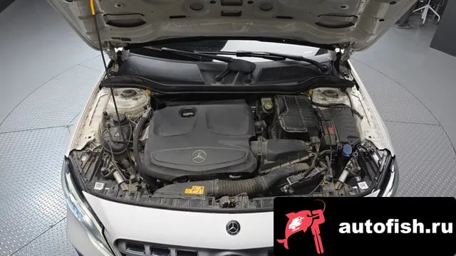 Mercedes-Benz GLA-Class GLA-Class X156 2019 года - вид 6