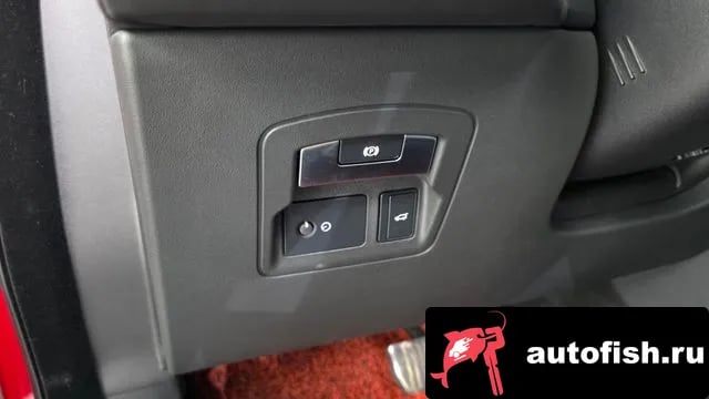 Land Rover Range Rover Velar Range Rover Bella 2019 года - похожие автомобили