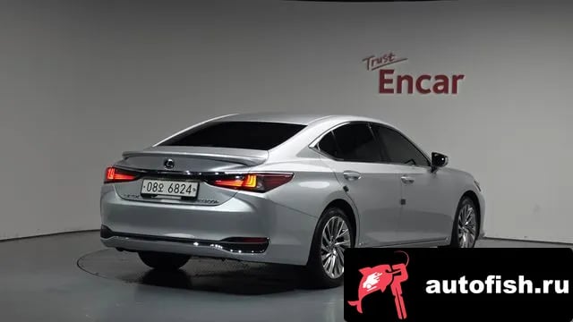 Lexus ES ES300h 7th generation 2019 года - вид 2