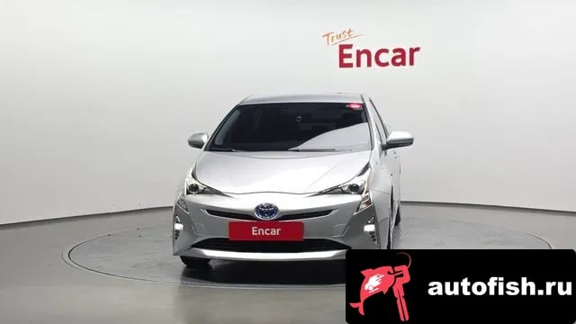 Toyota Prius Prius 4th Generation 2018 года - вид 3
