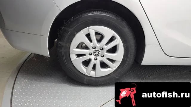 Toyota Prius Prius 4th Generation 2018 года - вид 5