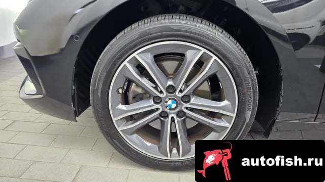 BMW 1-Series 1 Series (F40) 2020 года - вид 5