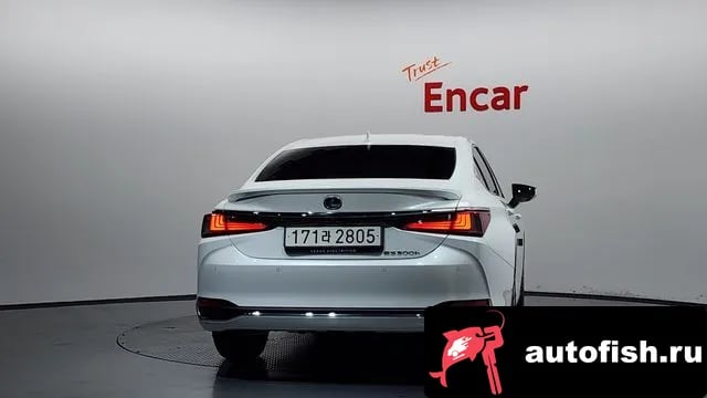 Lexus ES ES300h 7th generation 2025 года - вид 4