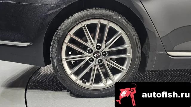 Kia K9 More K9 2021 года - похожие автомобили