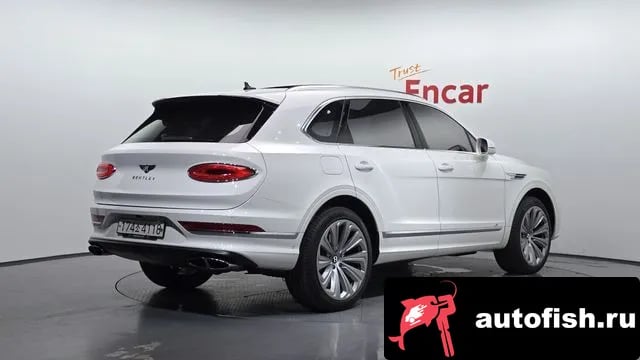 Bentley Bentayga Benteiga 2022 года - вид 2