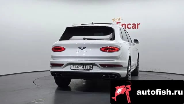 Bentley Bentayga Benteiga 2022 года - вид 4